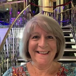 Meet your Posher, Christine